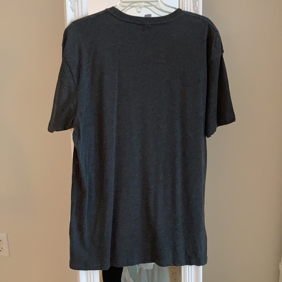 DRIPPING lips tee - Picture 2 of 6